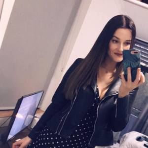 Meet your Posher, Mell